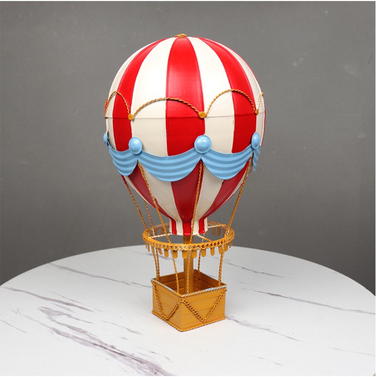 Mô hình trang trí khinh khí cầu dùng trang trí quán cafe, quán bar