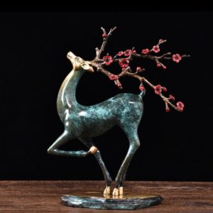 Tượng hươu đồng trang trí nội thất