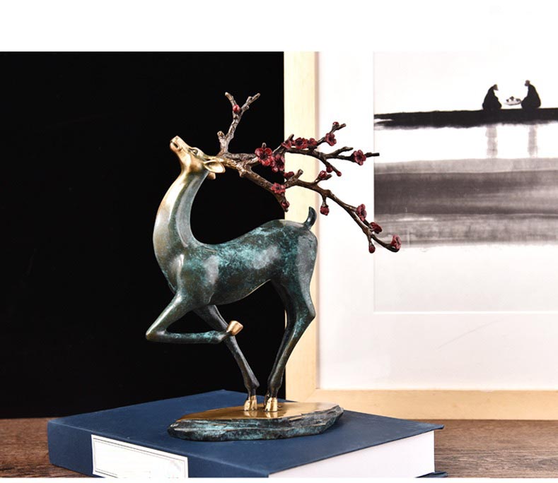 Tượng hươu đồng trang trí nội thất