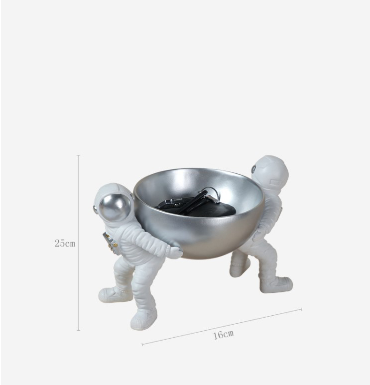 khay hoa qua phi hanh gia