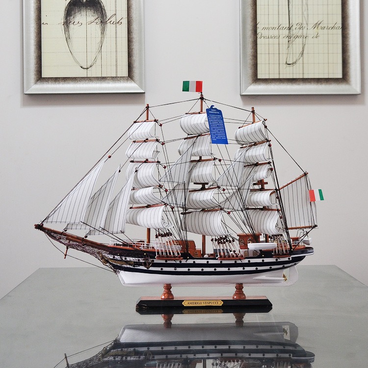 Mô hình thuyền buồm phong thủy bằng gỗ