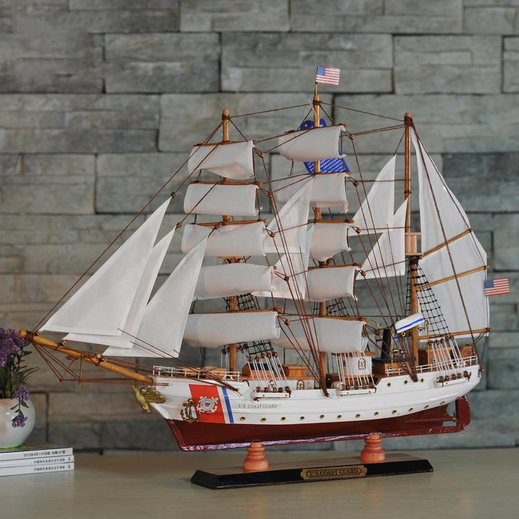 Mô hình thuyền buồm phong thủy bằng gỗ