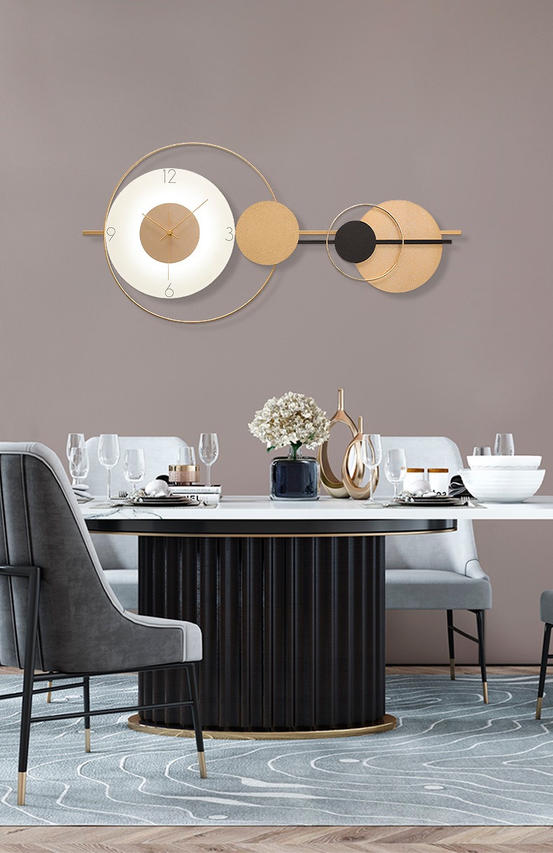 dong ho treo tuong cao cap