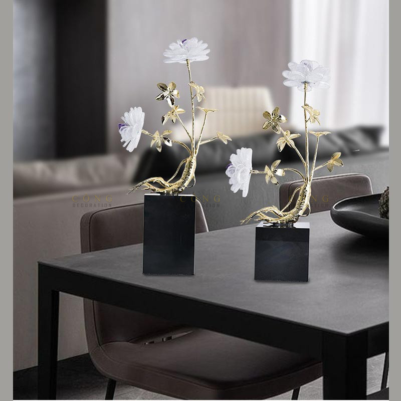 cay-nhan-sam (1) Cây nhân sâm đá mạ vàng