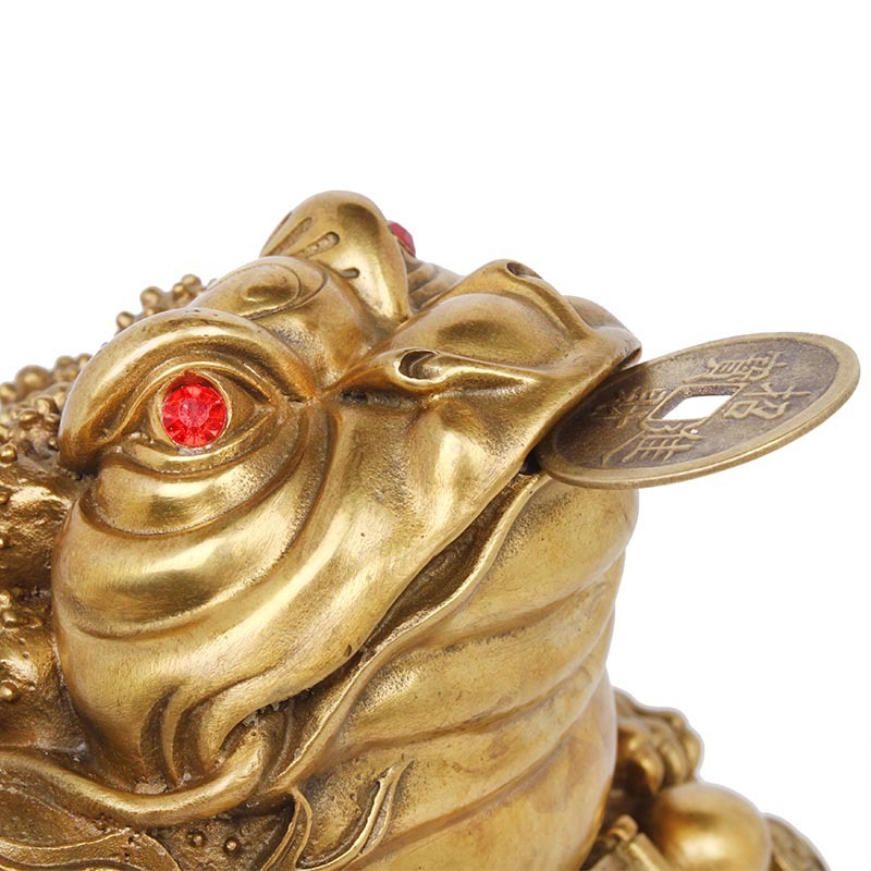 Cóc Thiềm Thừ đặt bàn thờ, cửa hàng mang ý nghĩa phong thủy