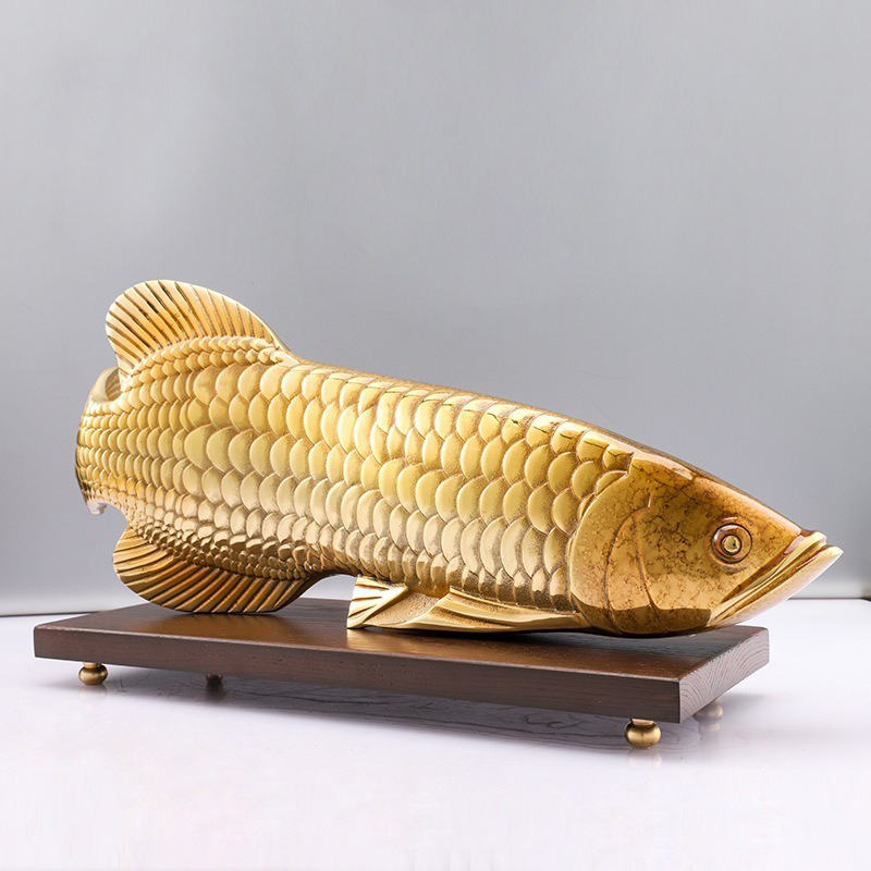 Cá rồng bằng đồng mang lại may mắn