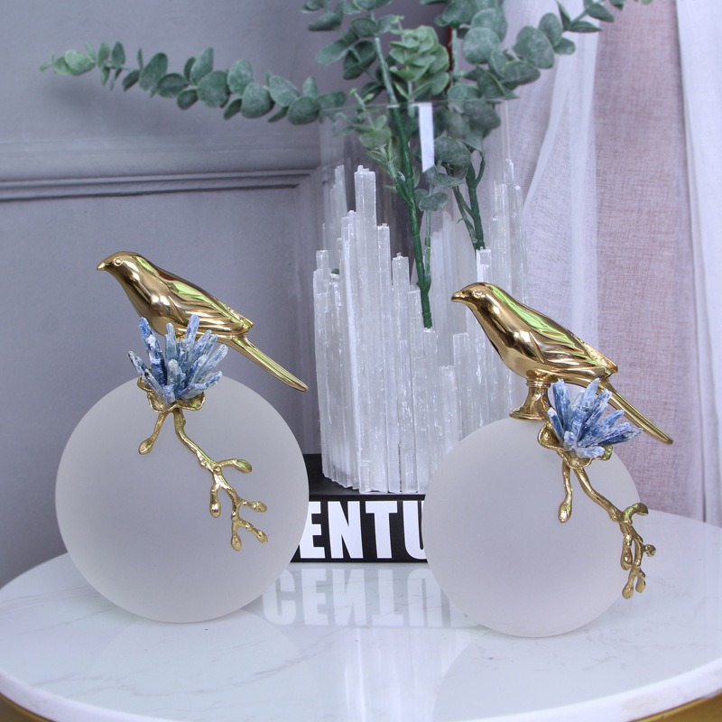 Mẫu chim pha lê đẹp mắt trang trí phòng khách