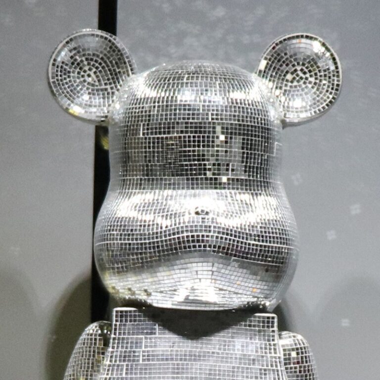 gau-bearbrick-bling-6 Gấu Bear Bling Bling 80cm, 120cm