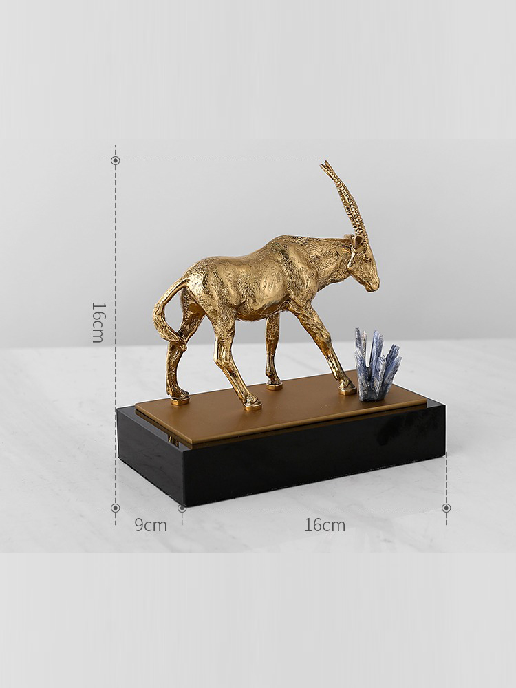 Con nai sừng tấm