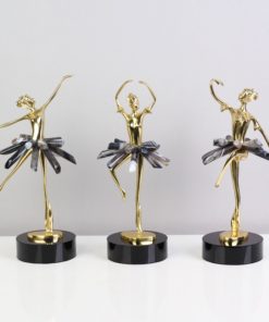 Bộ 3 nghệ sĩ múa ballet