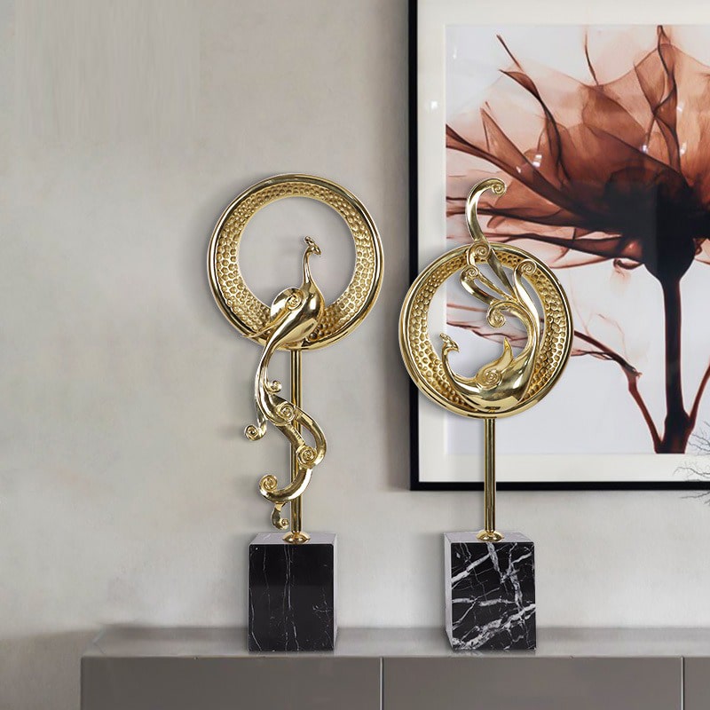 Đôi công phượng decor phòng khách