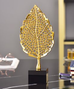 Chiếc lá vàng decor