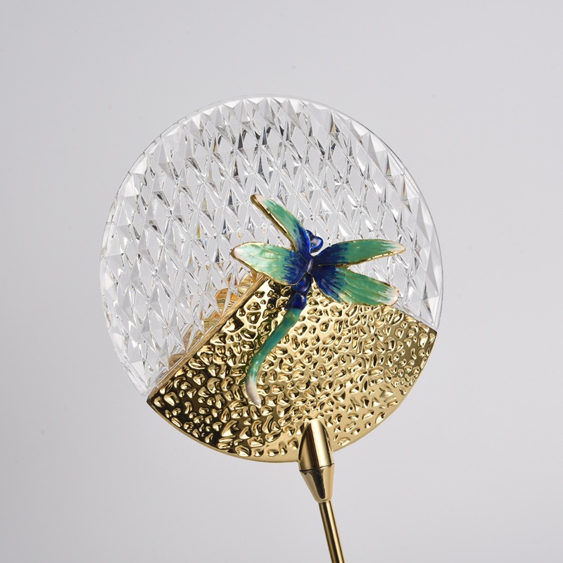 mo hinh chuon chuon decor don gian Mô hình chuồn chuồn đậu