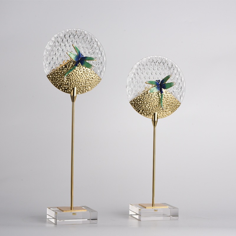 Mô hình chuồn chuồn đậu