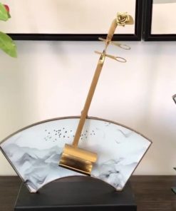 Mô hình đàn nhị trang trí phong cách cổ trang