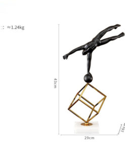 Nghệ sĩ xiếc trang trí