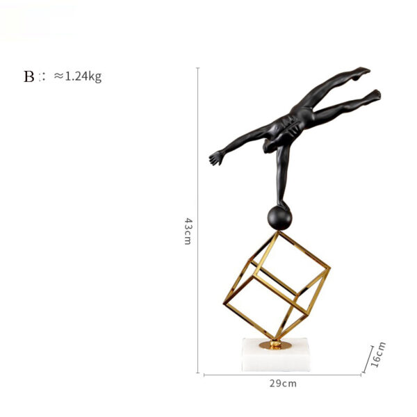 nghe-si-xiec-4-600x600 Nghệ sĩ xiếc trang trí