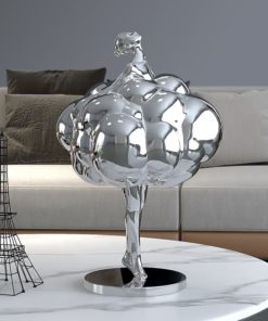 Tượng nữ vũ công uyển chuyển