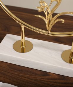 Mô hình chim và hoa trang trí