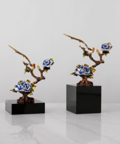 Decor chim và hoa để bàn