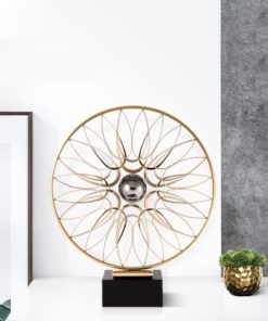 Mô hình tĩnh vật trừu tượng