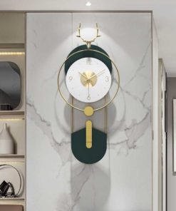 Đồng hồ treo tường hình đầu hươu đơn giản