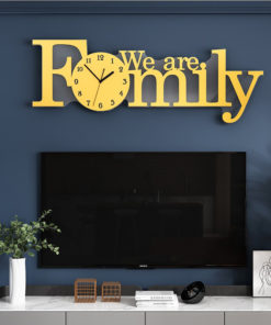 Đồng hồ treo tường "We Are Family"