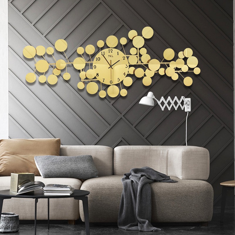 Đồng hồ treo tường mạ titan cao cấp