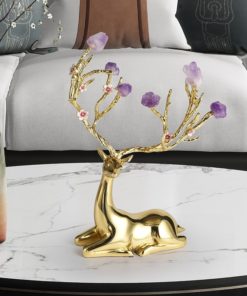 Tượng hươu Sika gắn đá thạch anh