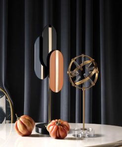 Kèn hình học để bàn