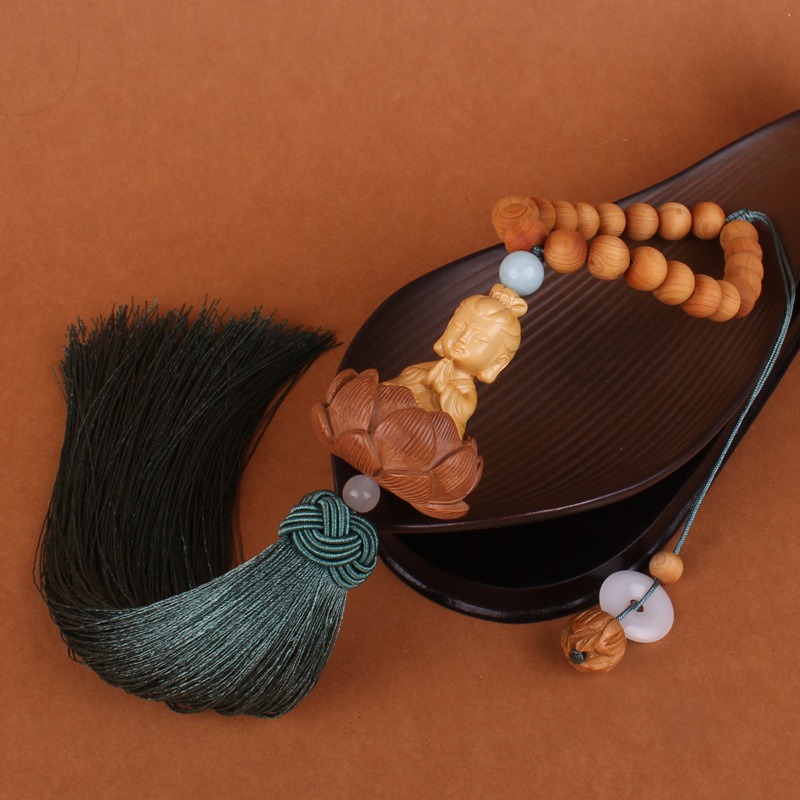 1_O1CN01vS9xhY1DJLwUQNQIU_!!3985600195-0-cib Khánh treo ô tô mặt Phật điêu khắc ý nghĩaKhánh treo ô tô mặt Phật điêu khắc ý nghĩa