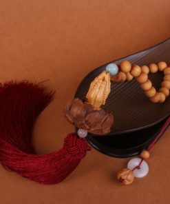 Khánh treo ô tô mặt Phật điêu khắc ý nghĩa