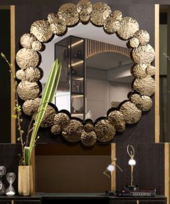 Cận cảnh mẫu gương decor phòng khách