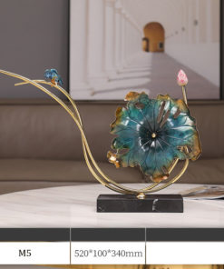 Decor lá sen bằng đồng trang trí