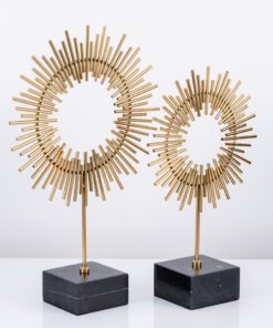 Mẫu decor đơn giản trang trí tủ kệ