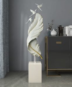 Mô hình chiếc lông vũ lớn để sàn đẹp