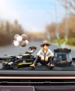 Bộ mô hình Luffy và siêu xe