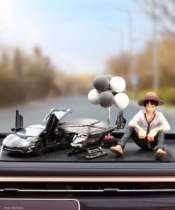 Bộ mô hình Luffy và siêu xe