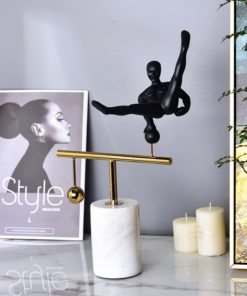 Mô hình vận động viên thể dục decor siêu đẹp