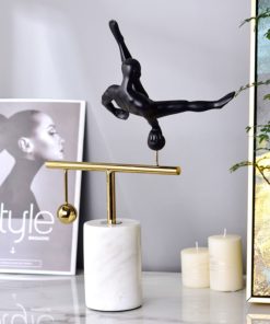Mô hình vận động viên thể dục decor siêu đẹp