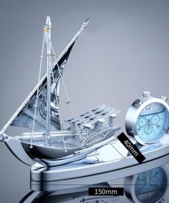 Mô hình thuyền buồm để xe oto lạ mắt