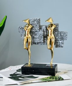 Mô hình trang trí trìu tượng lạ mắt