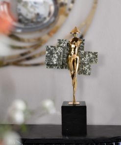 Mô hình trang trí trìu tượng lạ mắt