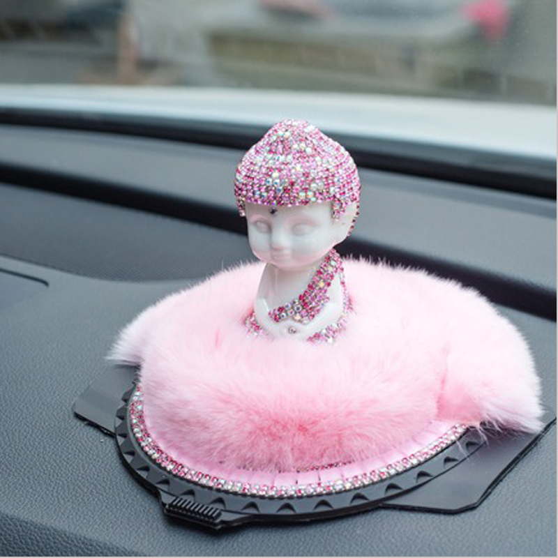 tuong-phat-nhu-lai-de-oto-4 Tượng Phật Như Lai đệm lông để taplo thu hút tài lộc