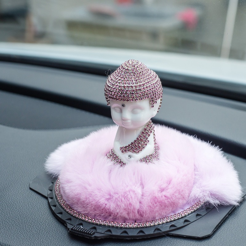 tuong-phat-nhu-lai-de-oto-6 Tượng Phật Như Lai đệm lông để taplo thu hút tài lộc