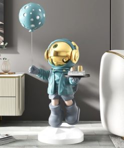 Tượng phi hành gia nhí bồi bàn cute