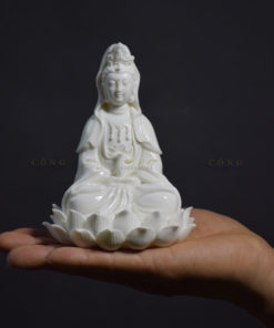 Tượng Quan Âm đặt taplo mang ý nghĩ may mắn