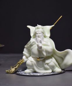 Tượng Quan Công bằng gốm ý nghĩa