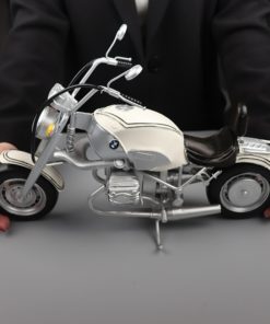 Mô hình xe máy BMW R1200C được yêu thích