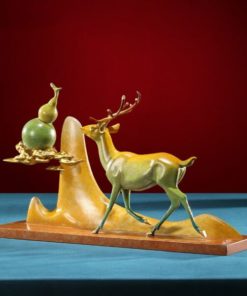 Hươu trên núi mang lại tài lộc bằng đồng